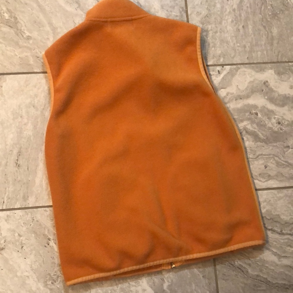Vest - Picture 2 of 4